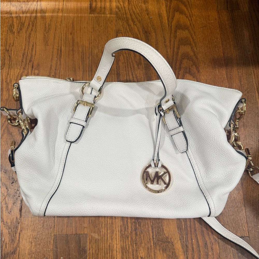 White Michael Kors Bag with Gold Accents